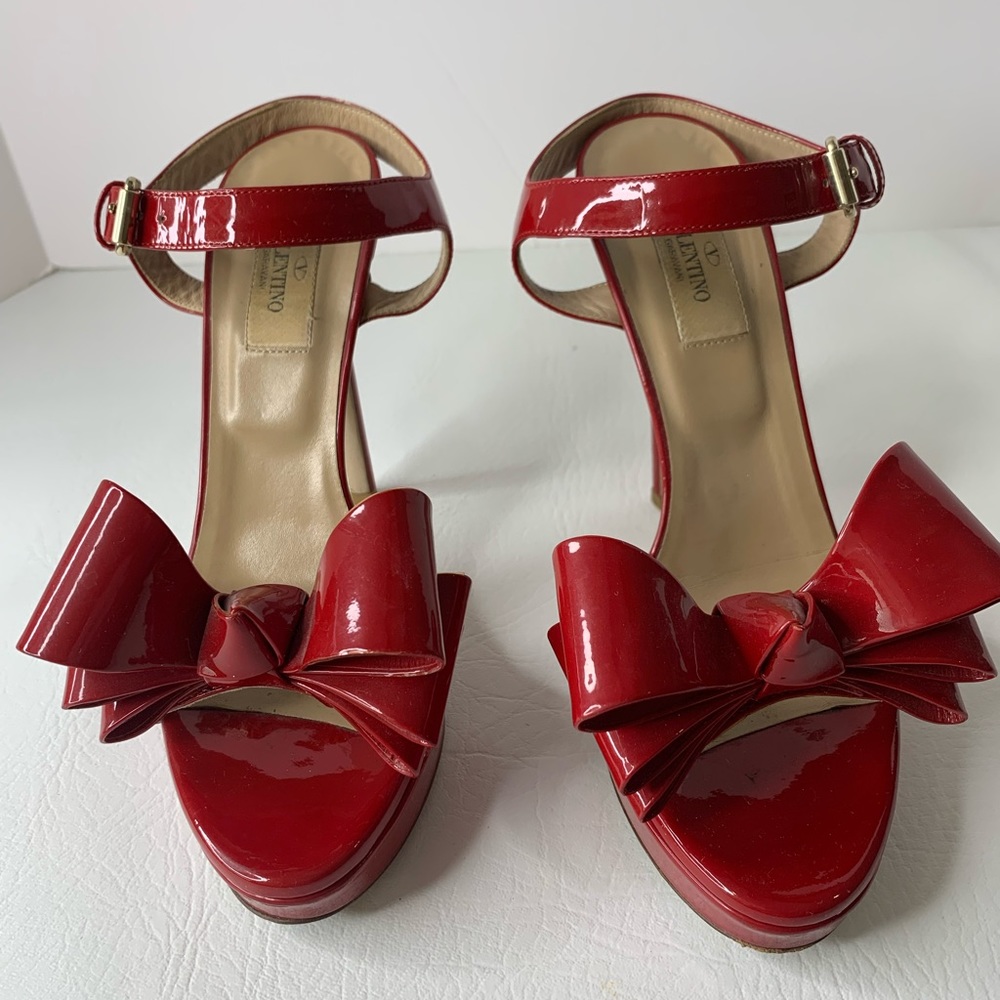 Valentino Garavani patent bow ankle strap heels
